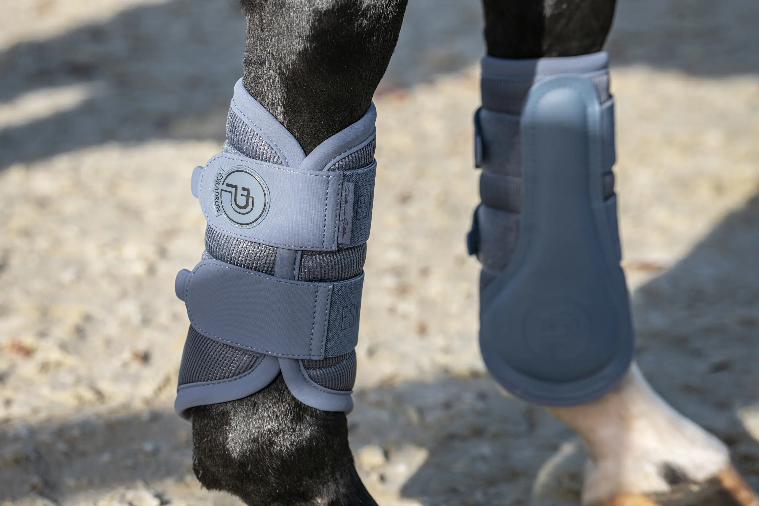 Boots MESH Platinum 2026