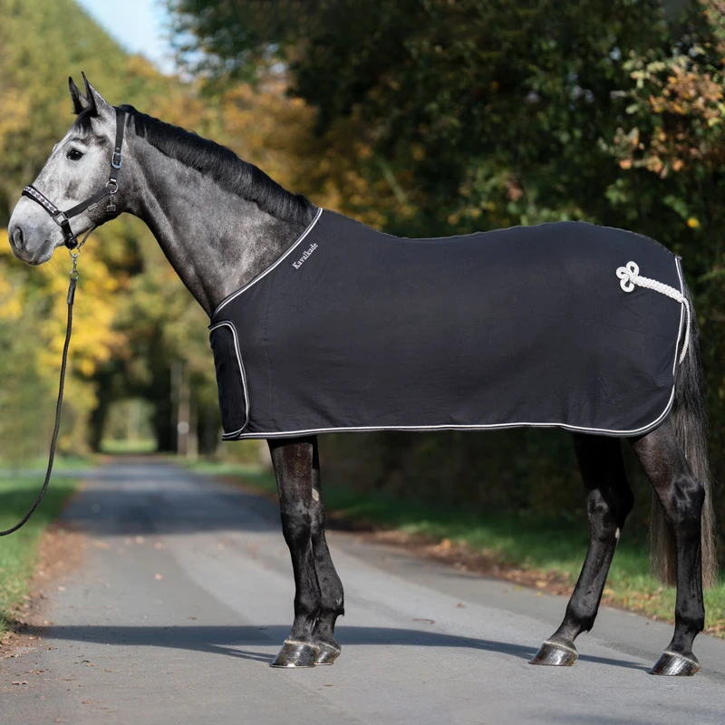 fleece Cooler - removable chest flap