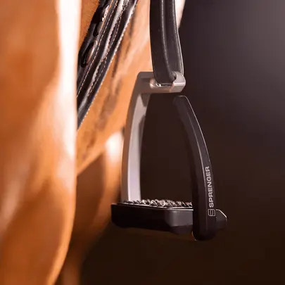 Steigbügel AERO MIT SPIKES