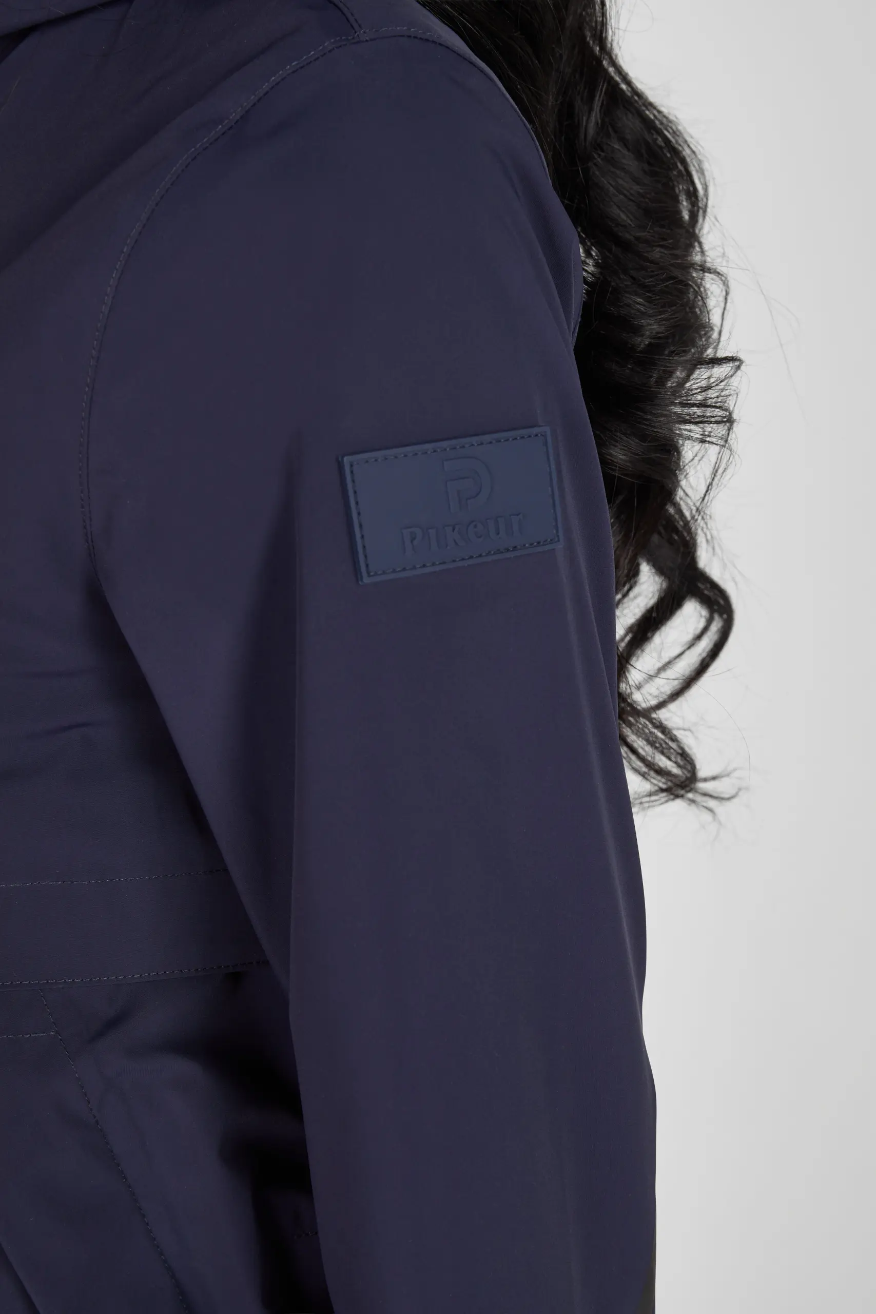 Damen RAINJACKET The Core Sommer 2026
