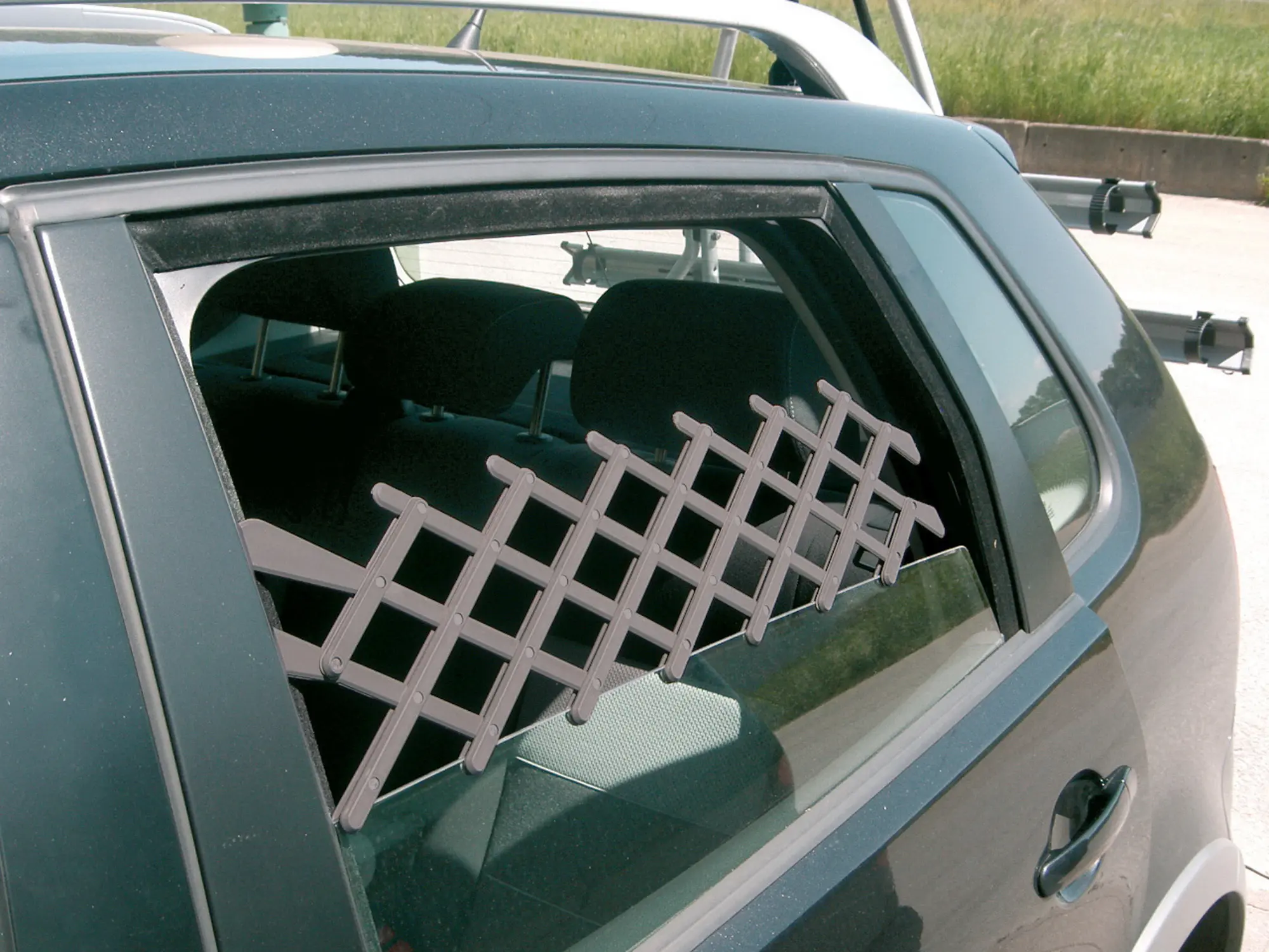 Frischluftgitter, verstellbar für Autofenster