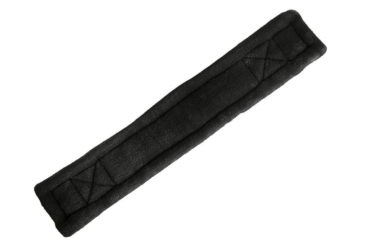USG Nylon dressage girth with fake fur padding