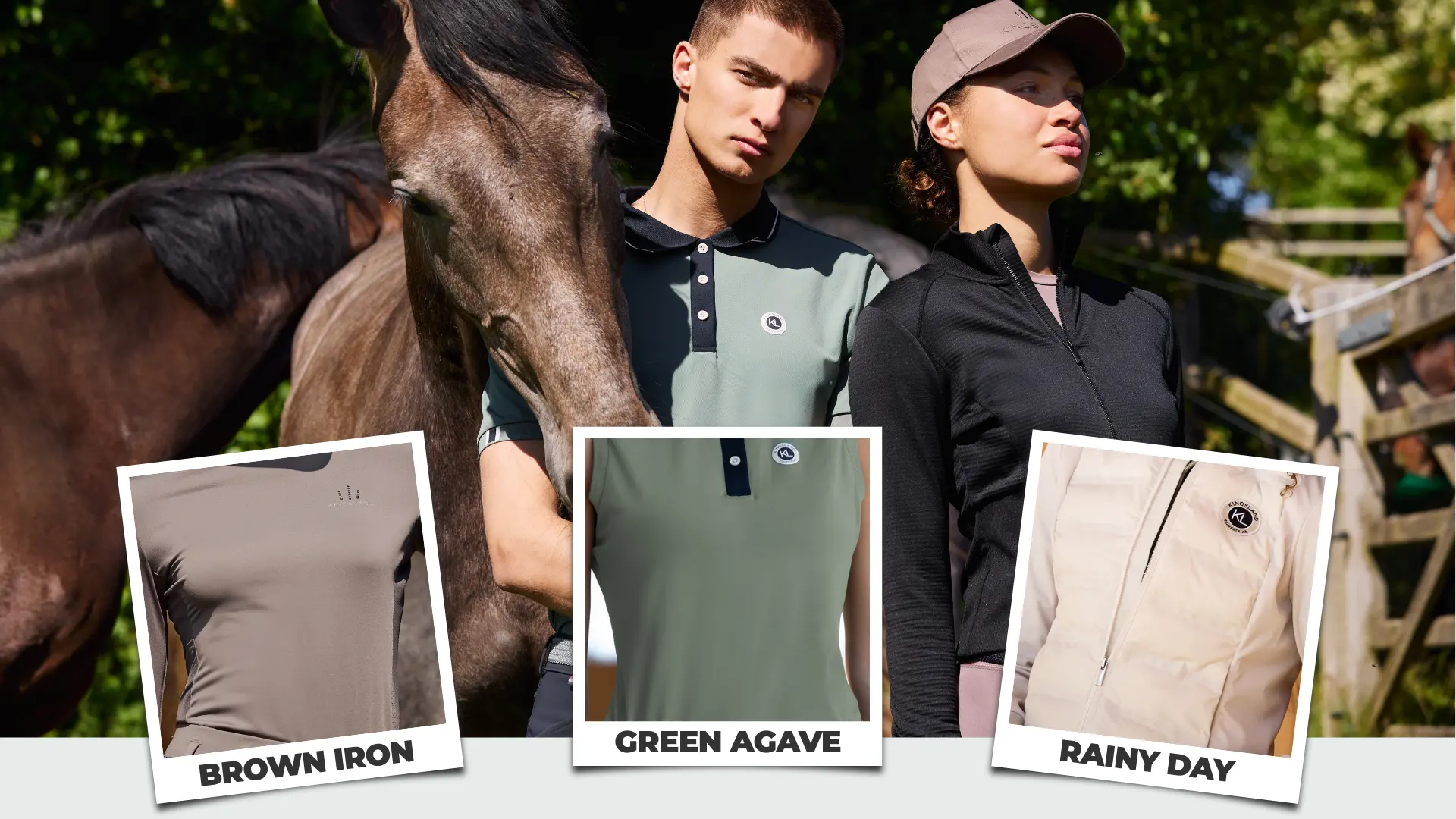 Zwei Models stehen mit Pferden im Freien und tragen Reitbekleidung von Kingsland. Im Vordergrund zeigen drei eingeblendete Produktdetails die Farbvarianten „Brown Iron“, „Green Agave“ und „Rainy Day“.