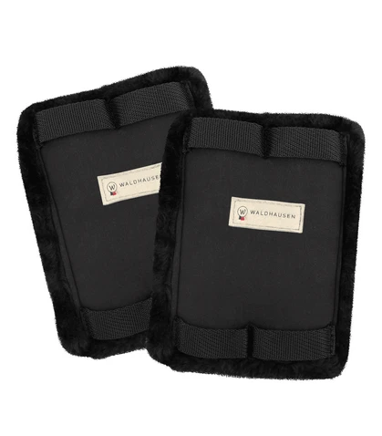 Buckle protector for short belts