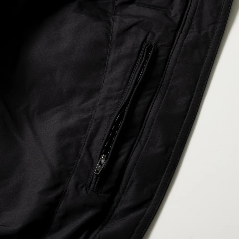 Unisex Daunenjacke Classic mit Kapuze