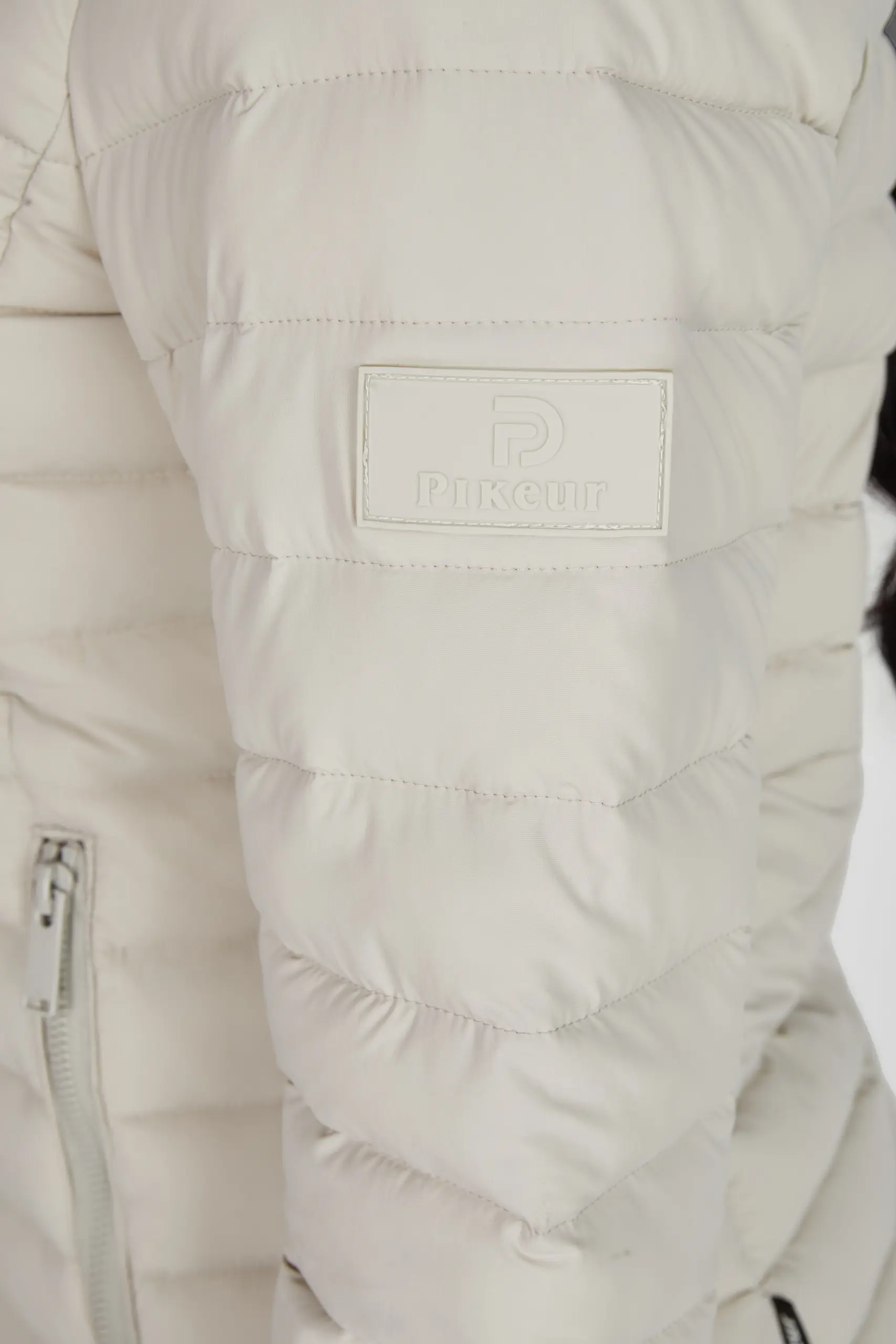 Damen QUILTED JACKET The Core Sommer 2026
