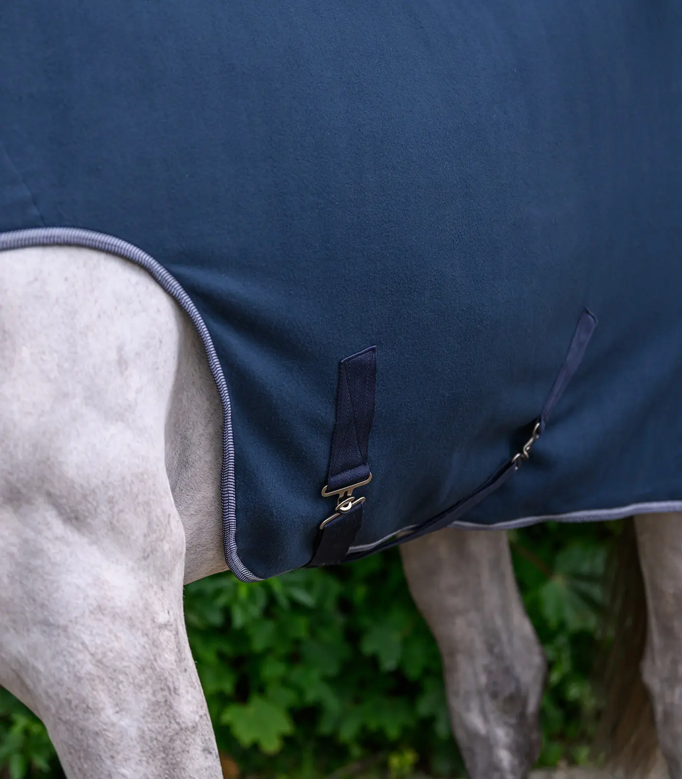 ECONOMIC fleece horse walker rug
