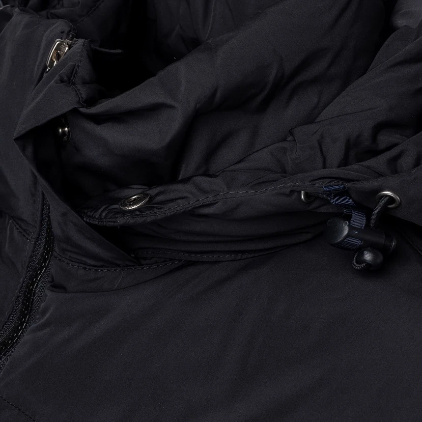 Unisex Daunenjacke Classic mit Kapuze