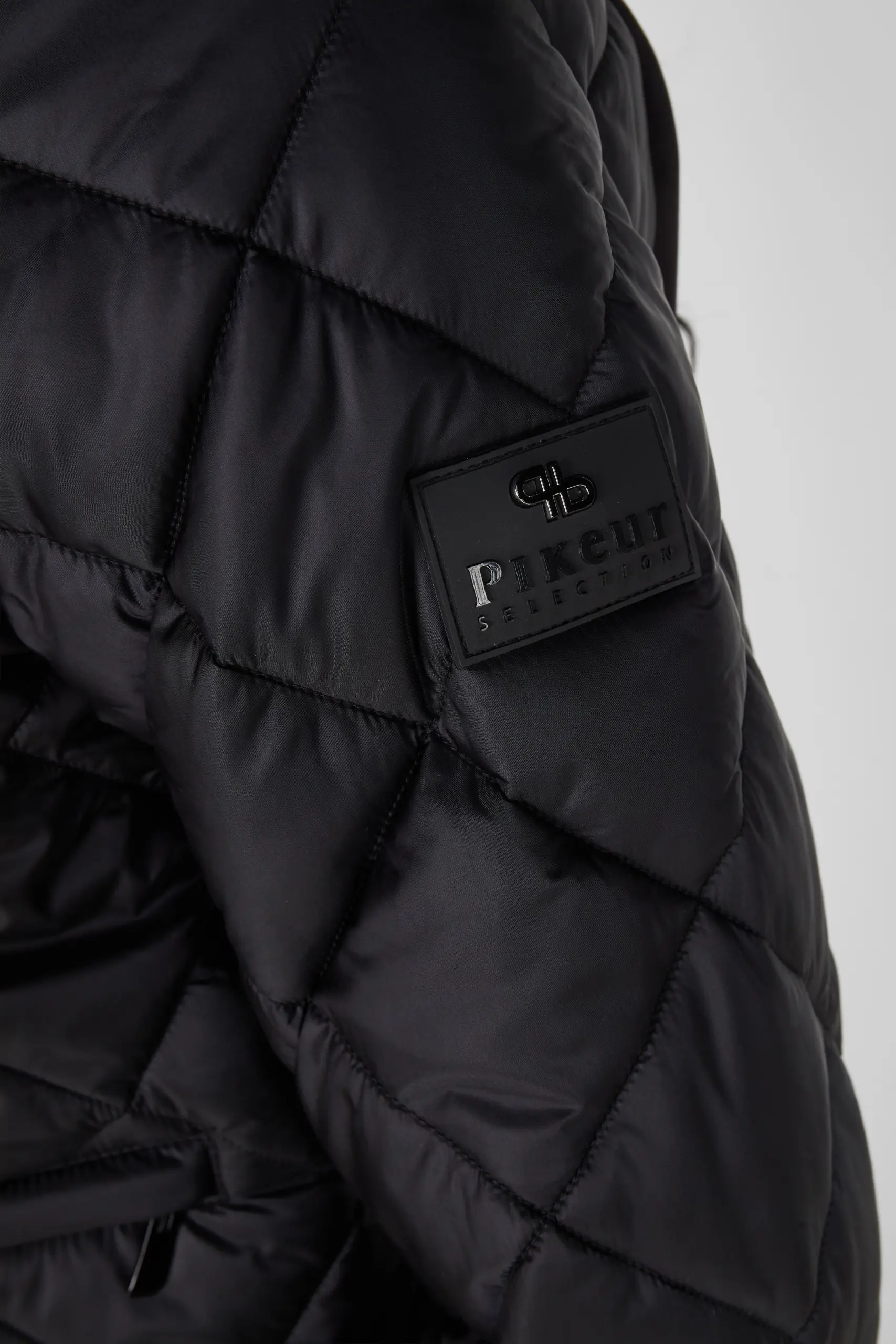Damen HYBRID JACKET Selection Sommer 2026