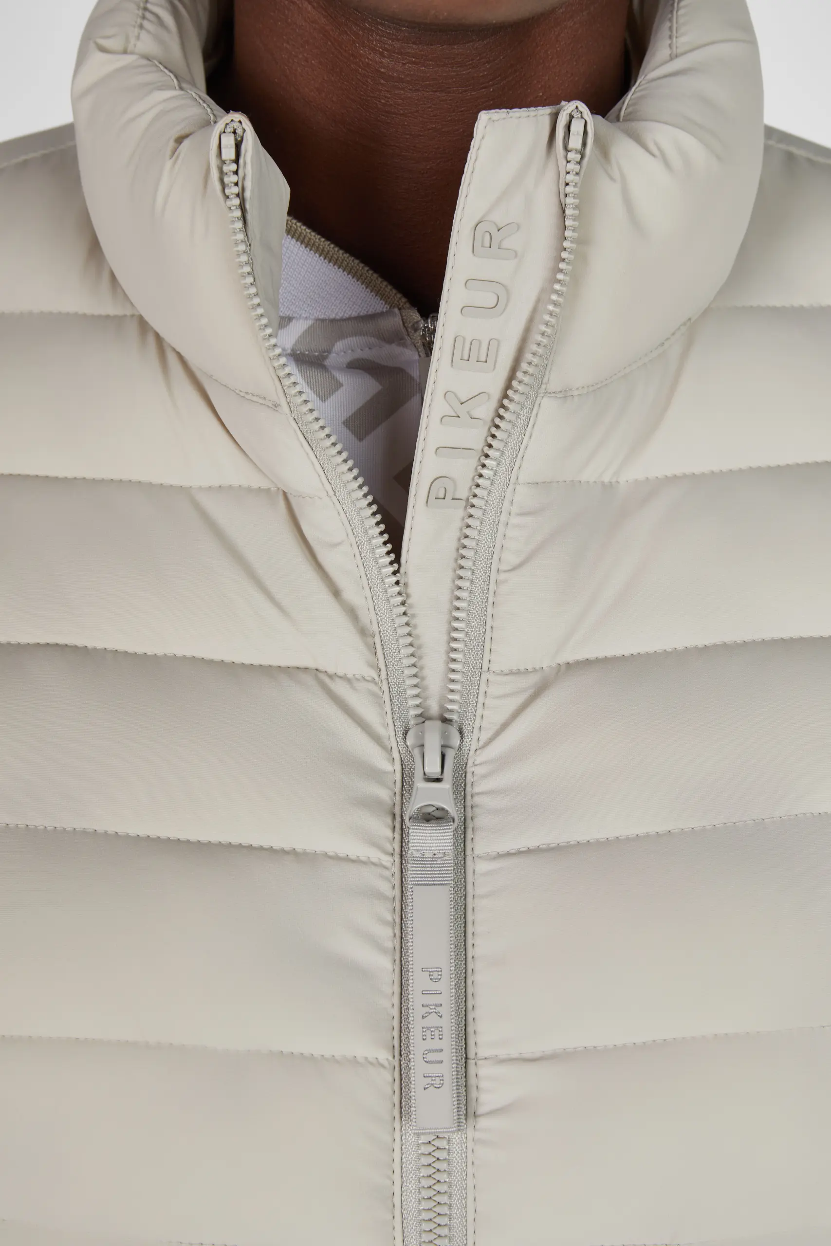 Damen QUILTED JACKET The Core Sommer 2026
