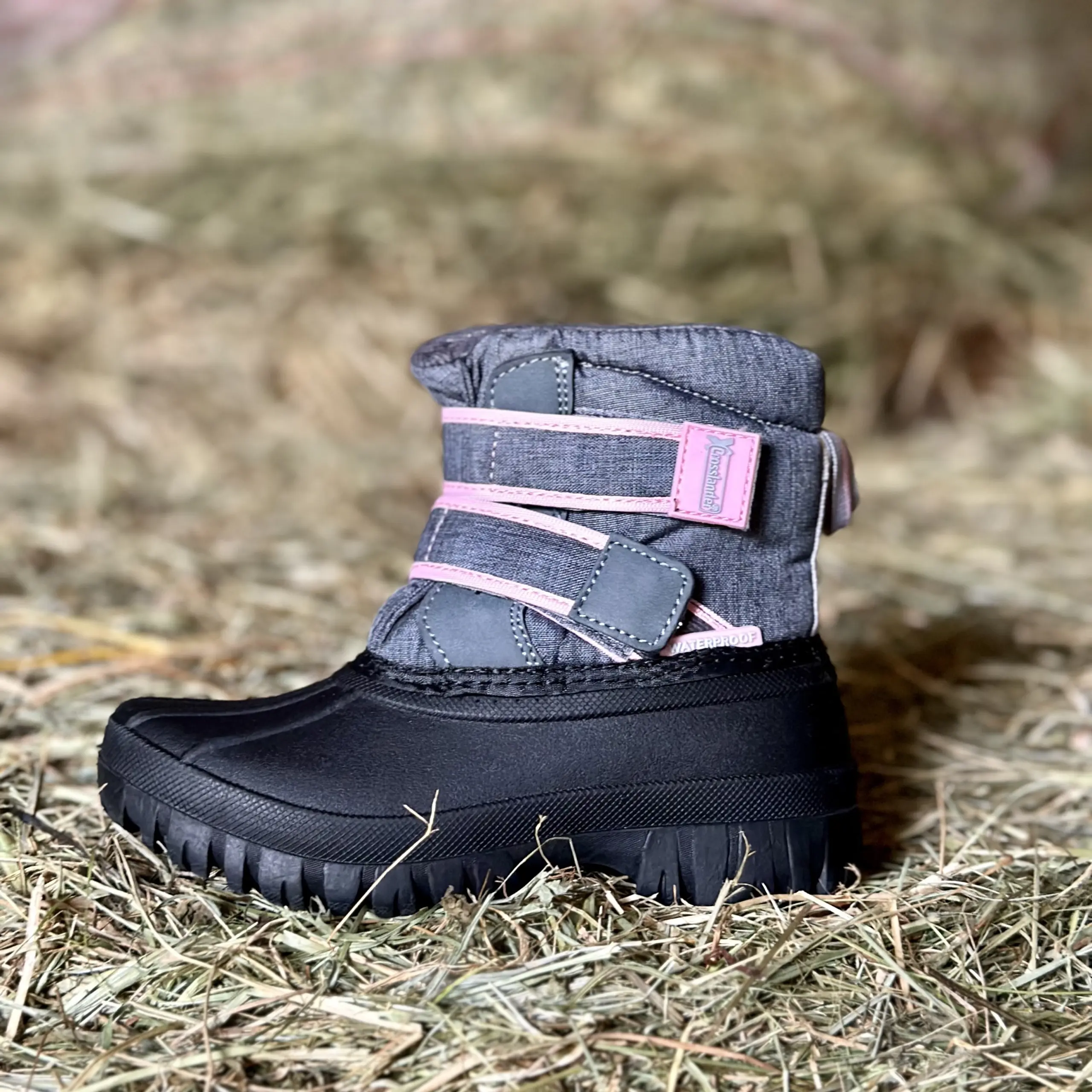 Stallschuh für Kinder KHASI mit Klettverschluss