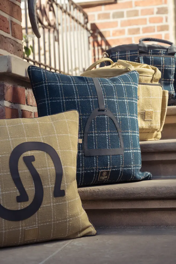 Pillow cover BOUCLÉ Heritage 25